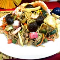 Chow Mein De Mariscos