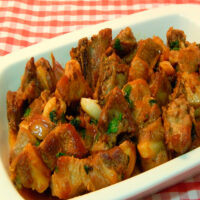 Costillitas en Salsa de Ajo